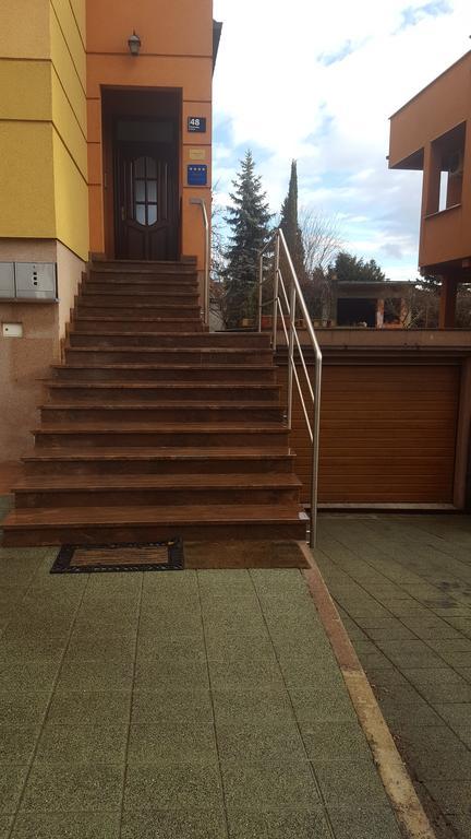 Apartman Maksimir Lux Zagreb-145M2 Exterior foto